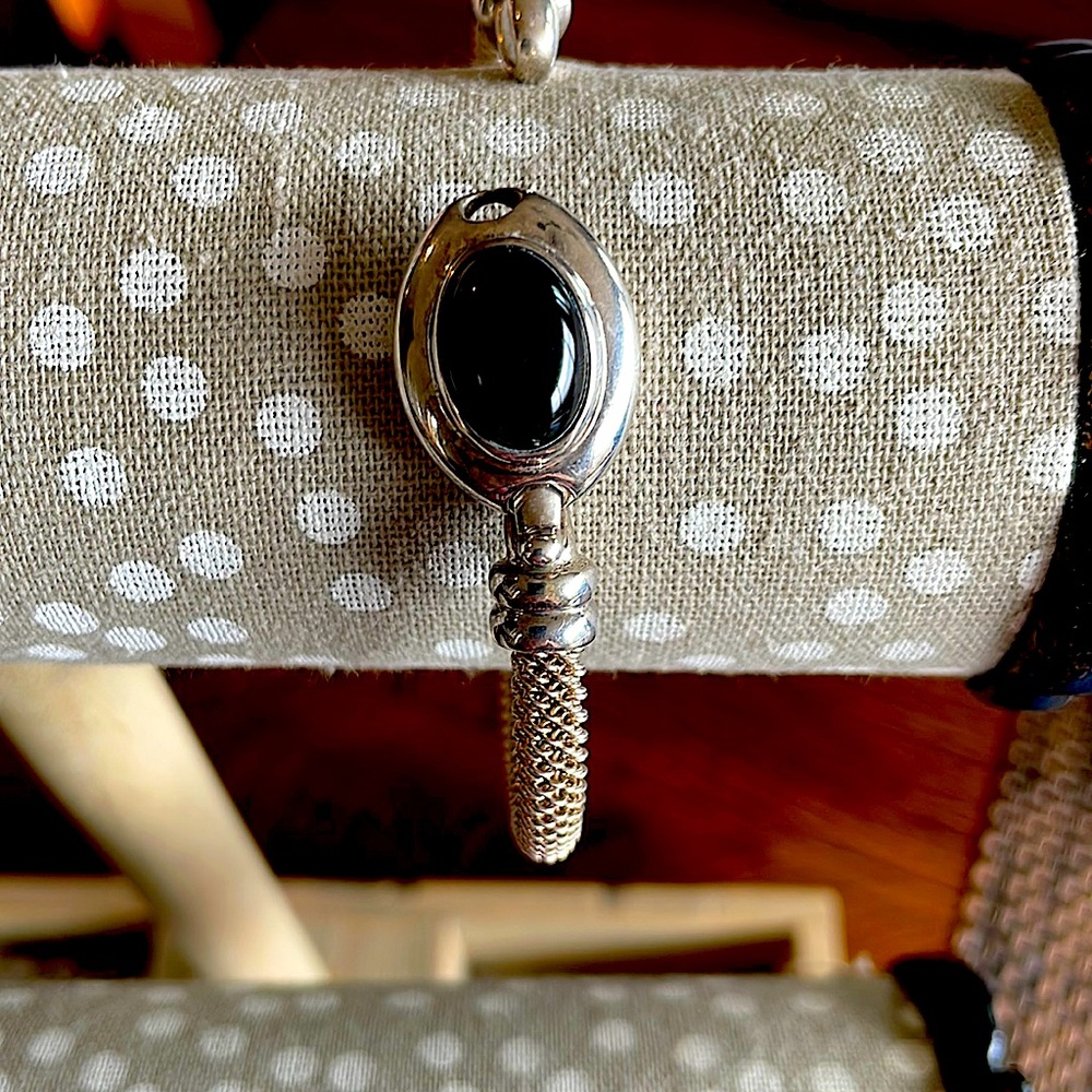 COPY - Silver and onyx bracelet